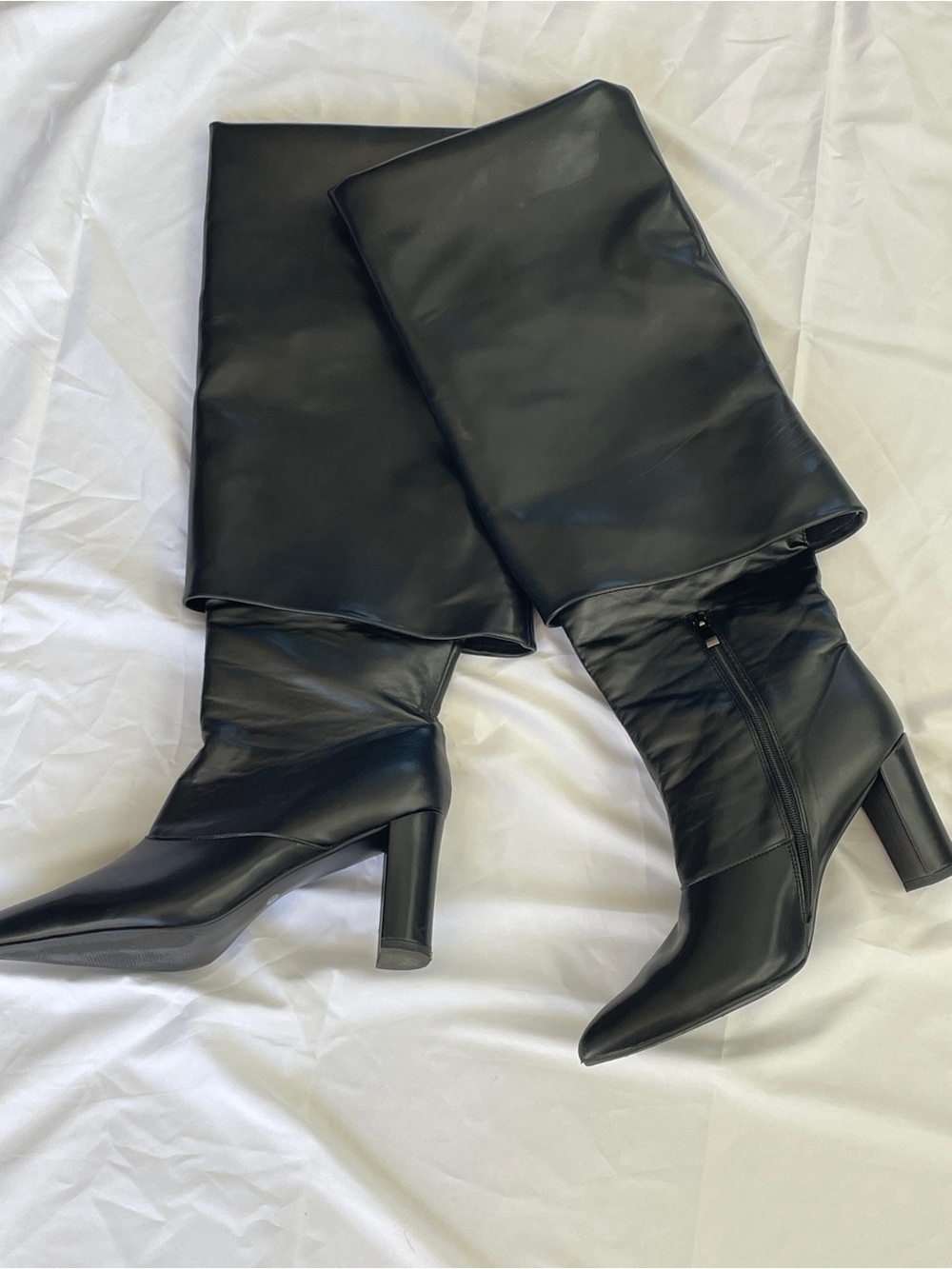 Women’s Size 12 Fold Over/Slouchy Boots - Black
